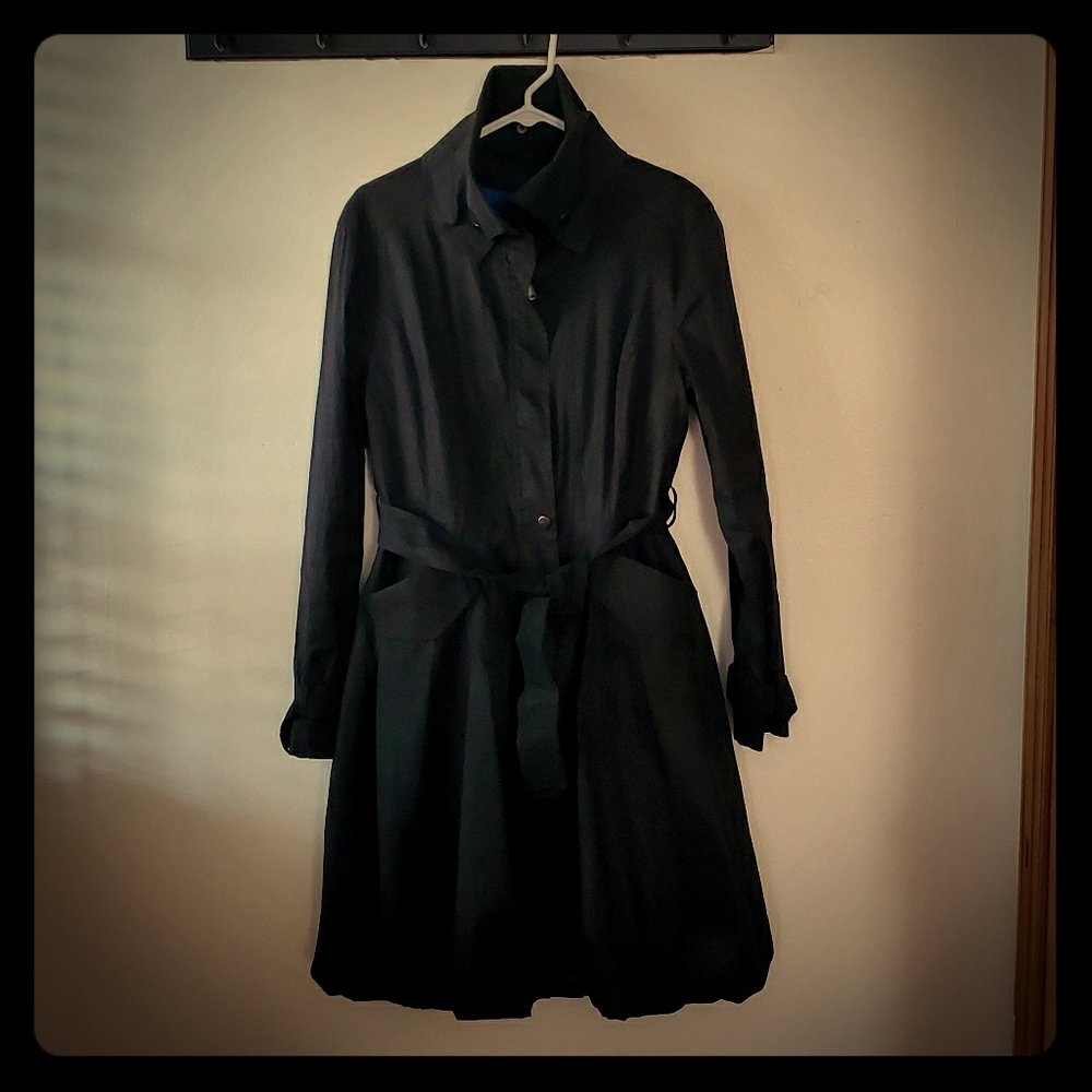 Belle Fare black balloon bottom trench coat LG